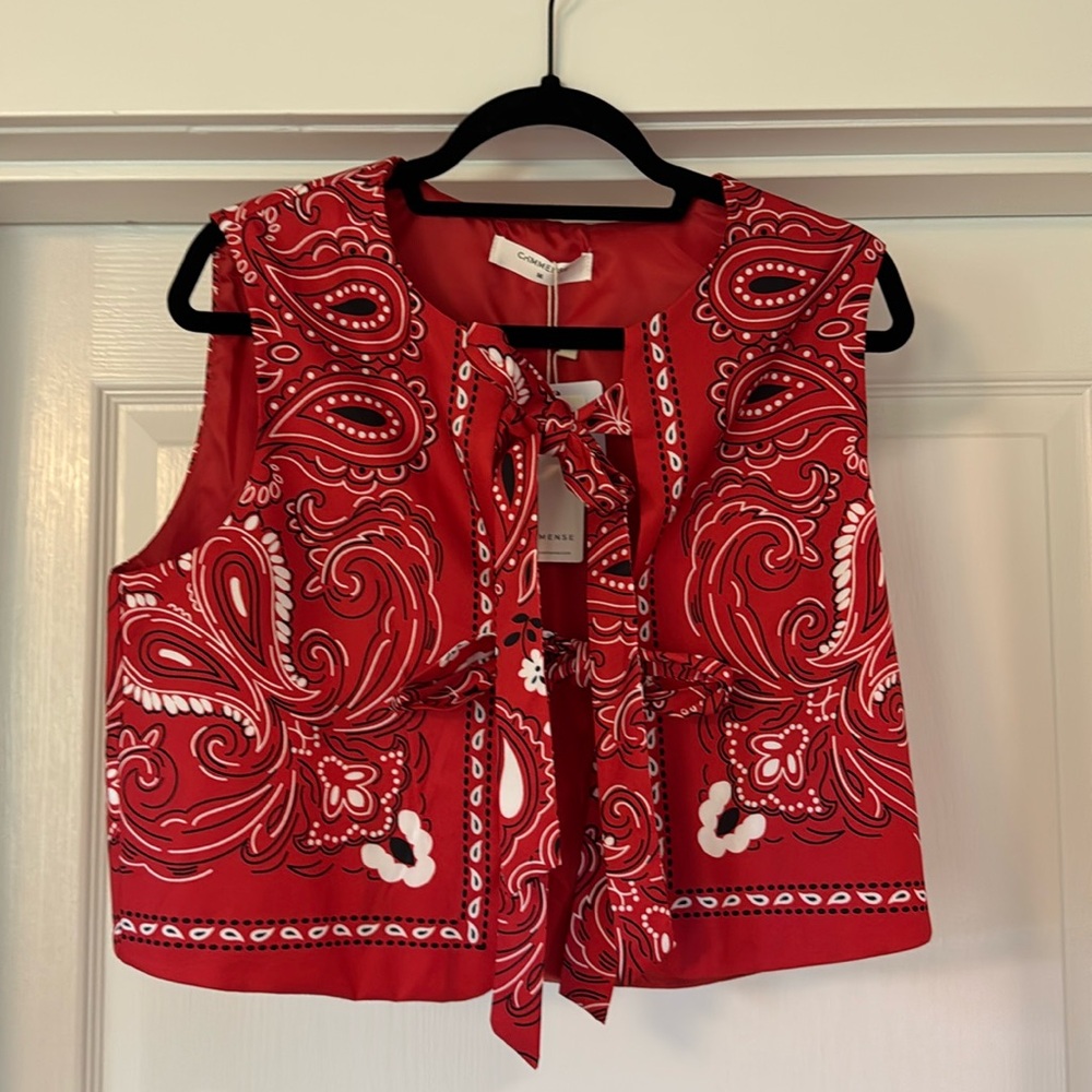 Red bandana tie front vest red commense M